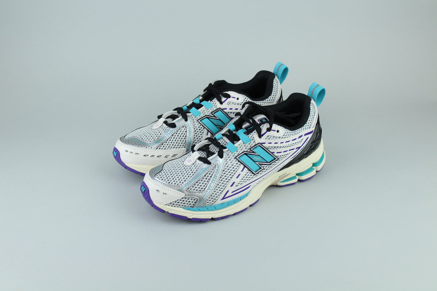 NB 1906R 'Charlotte Hornets' - Size 42.5 (ARCHIVE)