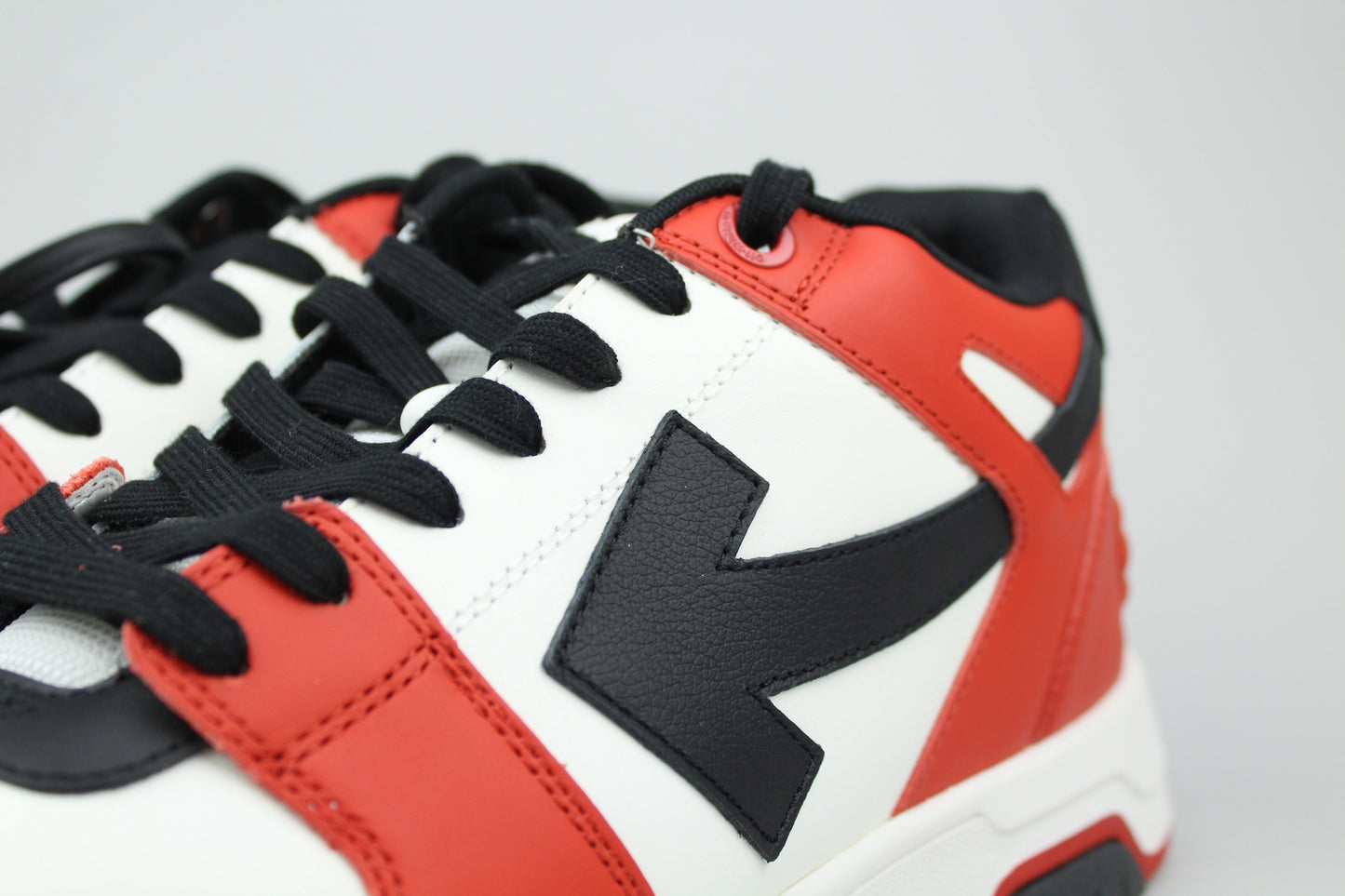 Off-White Out of Office 'Red White Black' 2023 - Size 46 (ARCHIVE)
