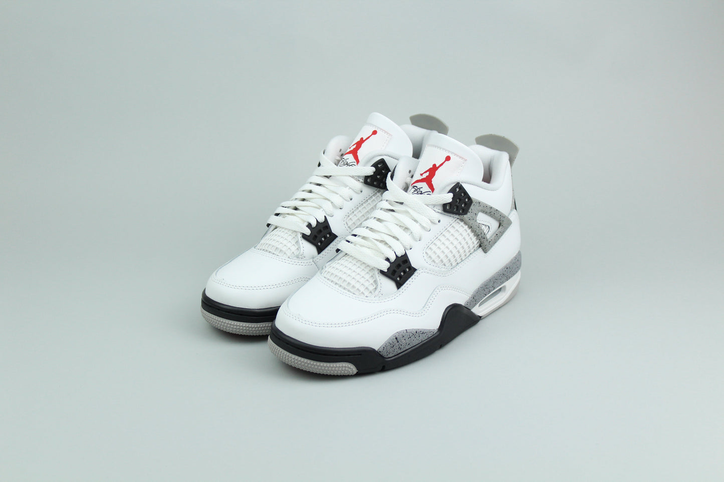 NK Jordan 4 Retro 'White Cement'