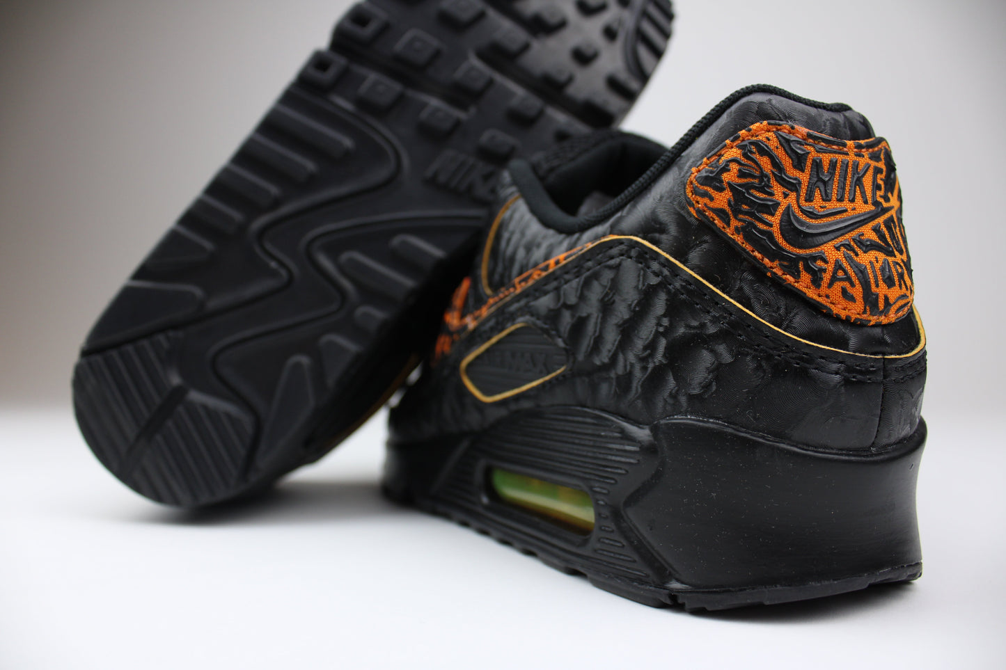 NK Air Max 90 QS 'Volcano'