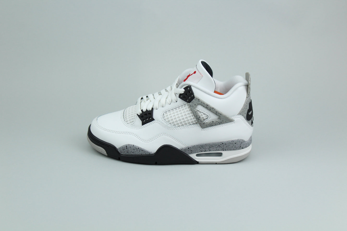 NK Jordan 4 Retro 'White Cement'
