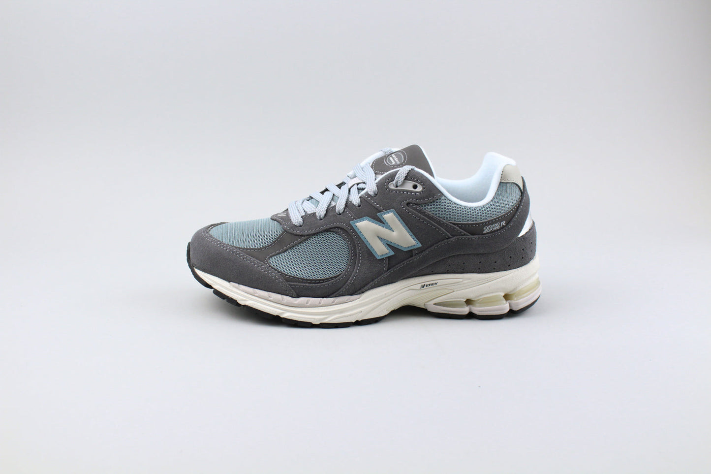 NB 2002 'Magnet'
