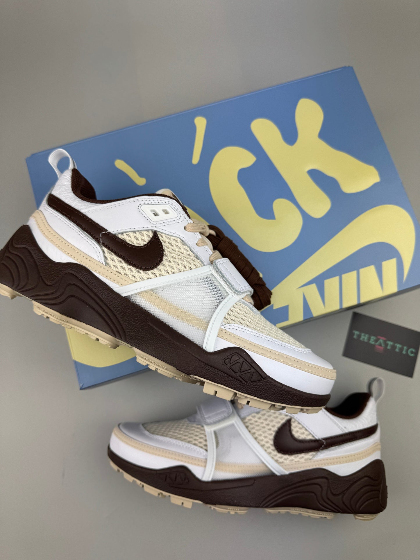 NK Zoom Field Jaxx Travis Scott 'Light Chocolate'